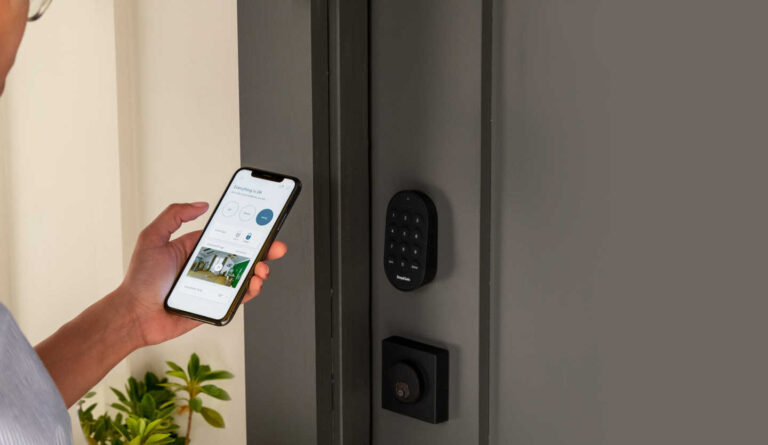How We Protect Our home With Simplisafe Door Lock?